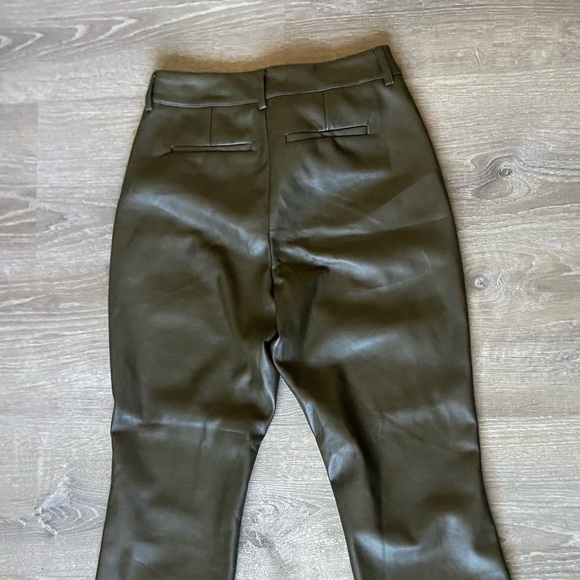 Vegan Leather Wide Leg Cropped Trouser - Picture 5 of 6